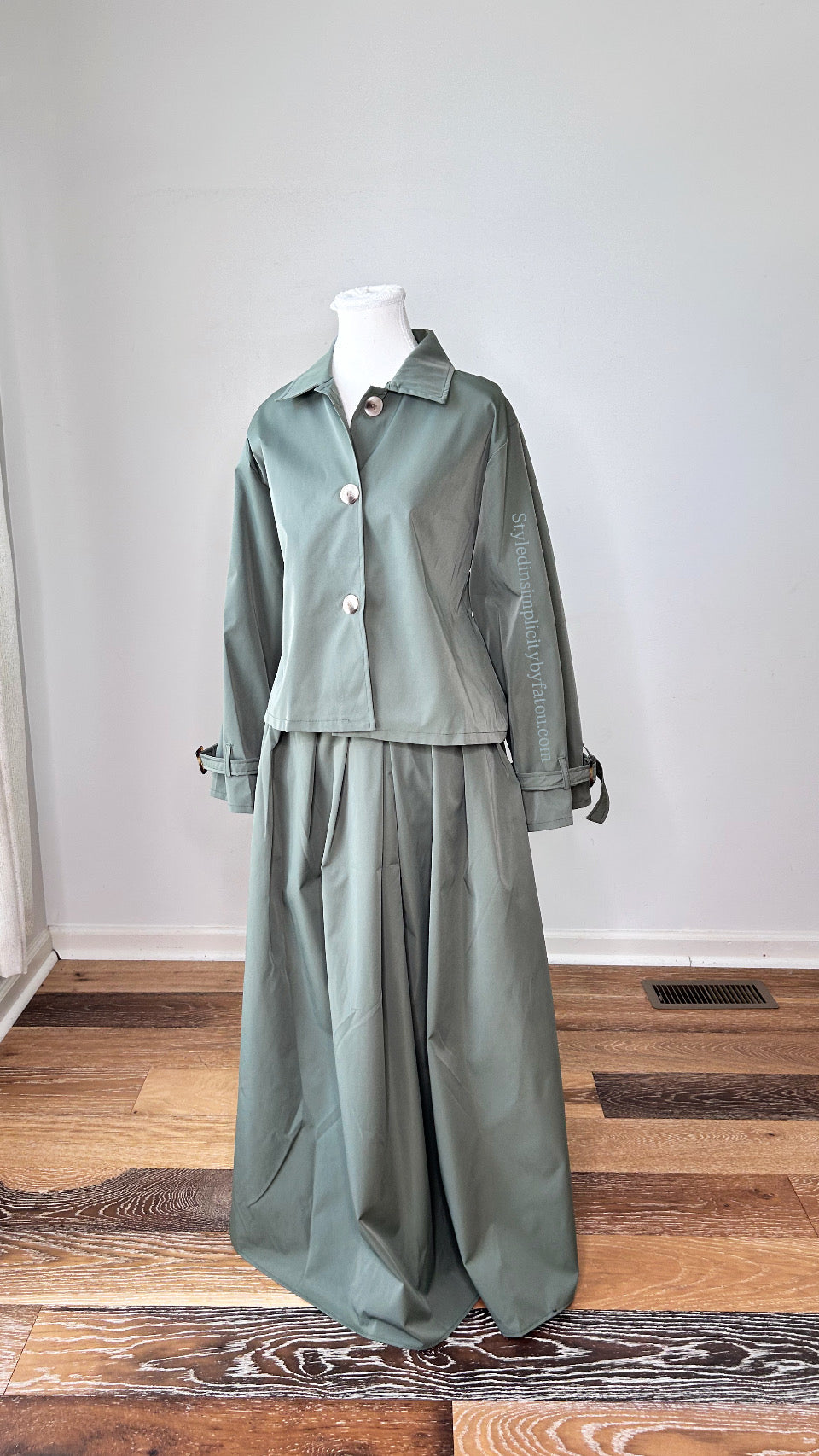 Modest skirt set