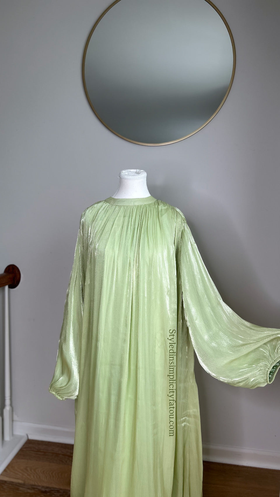 Abaya Saira