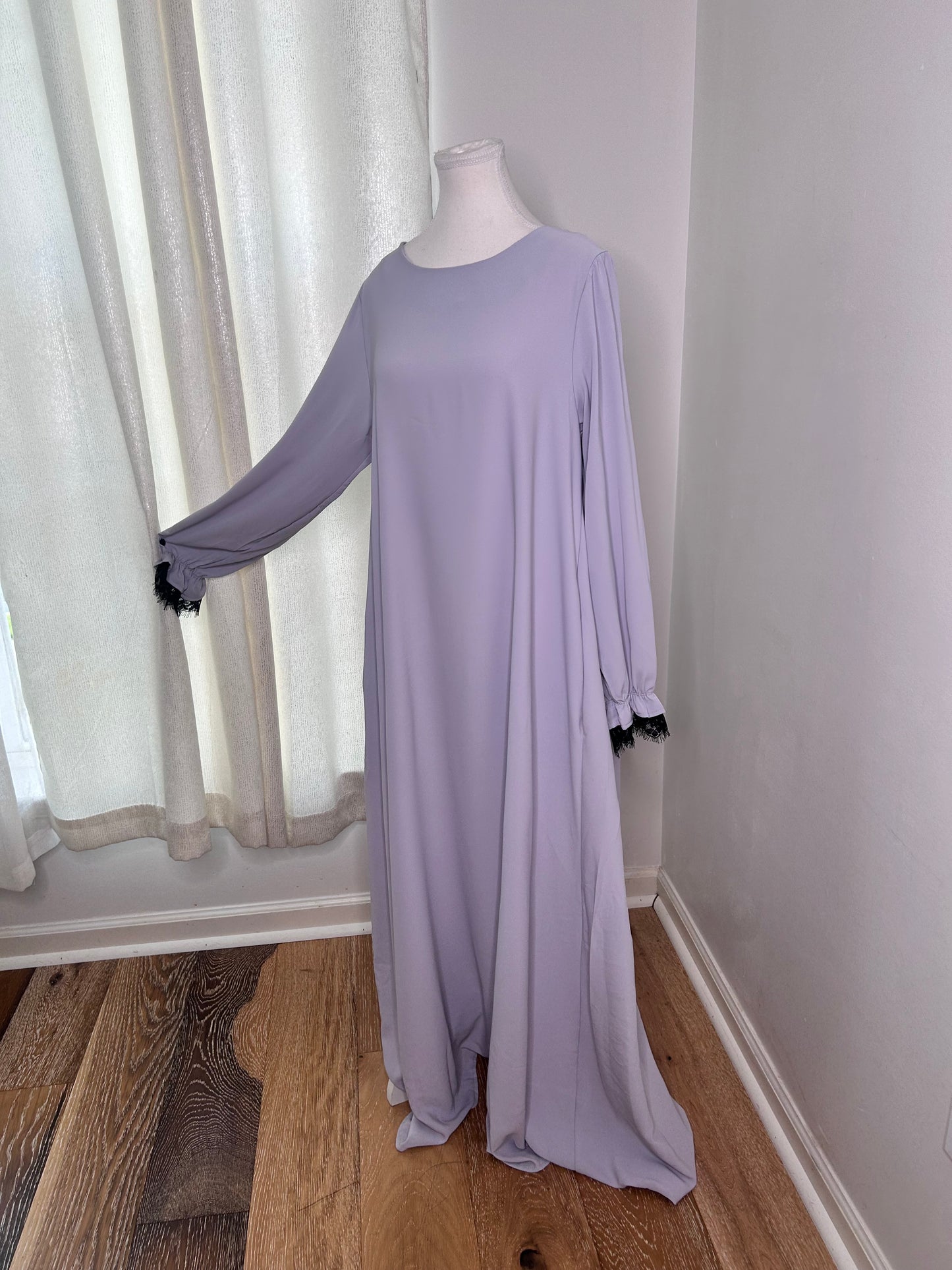 Abaya bushra
