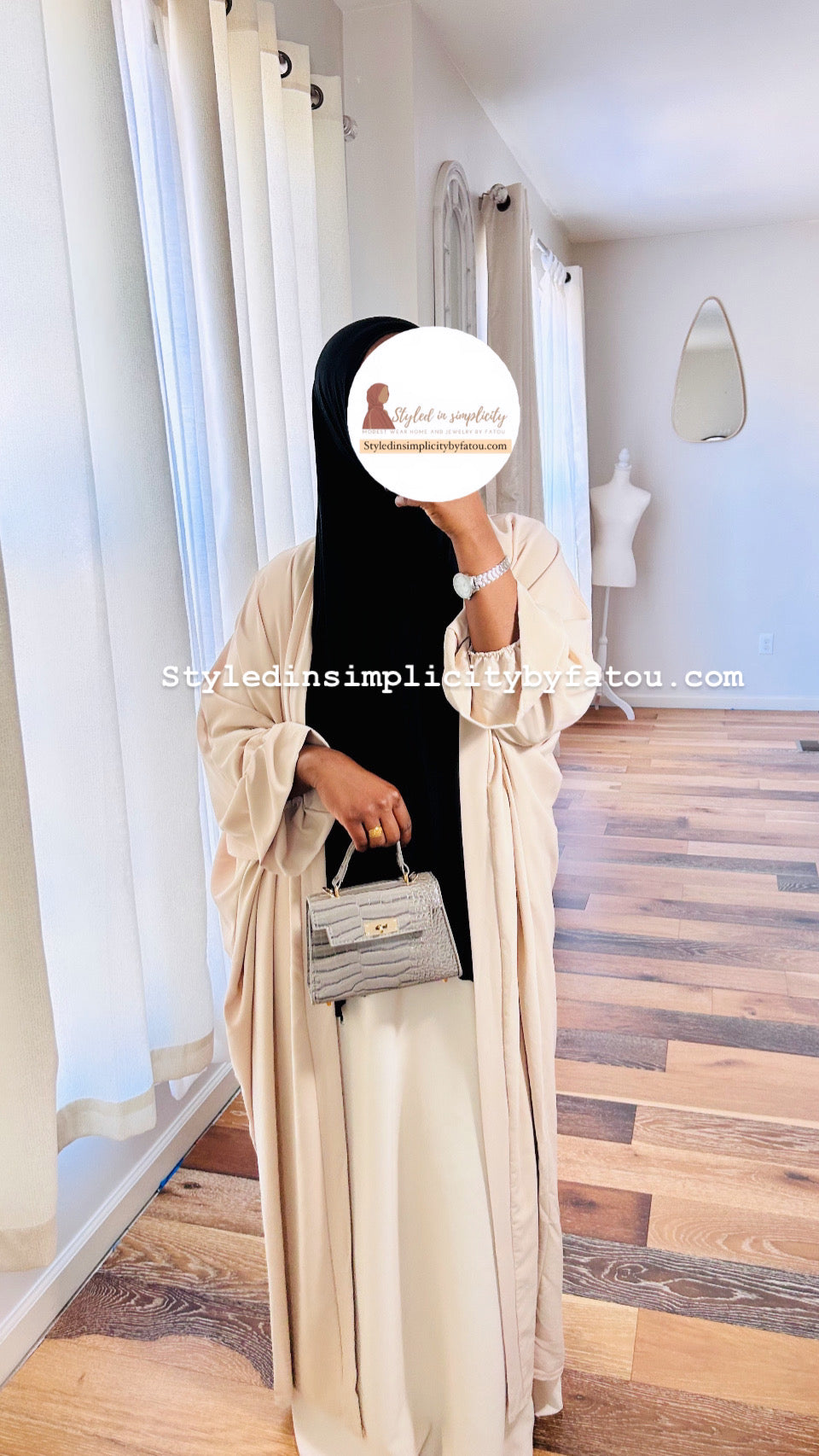 Raffle sleeve abaya set