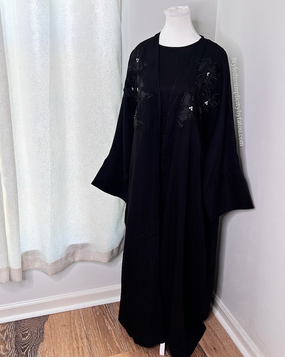 Abaya Oneira